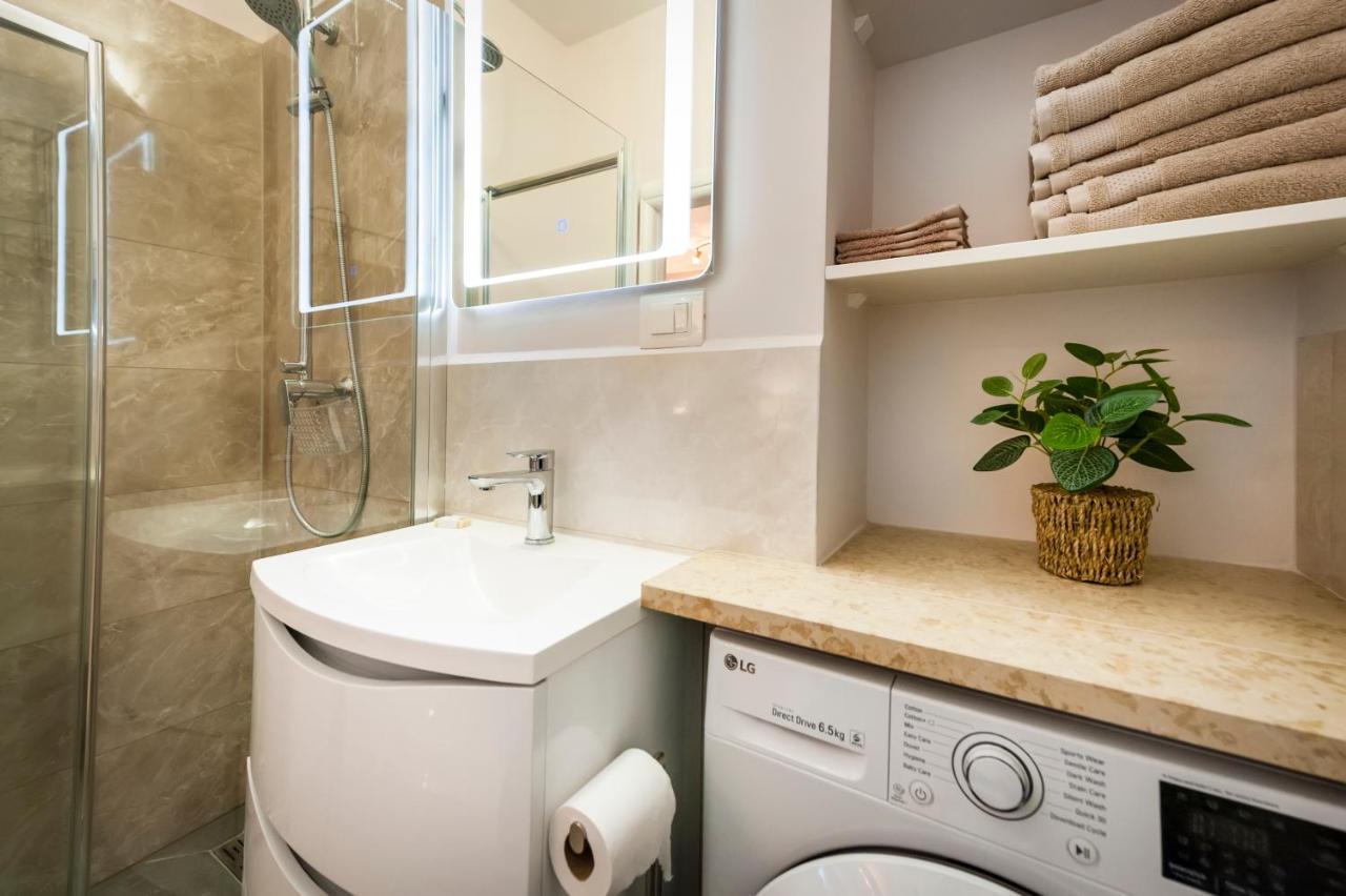 Bella Campagna - Luxury Two Bedroom Apartment Rovinj Zewnętrze zdjęcie