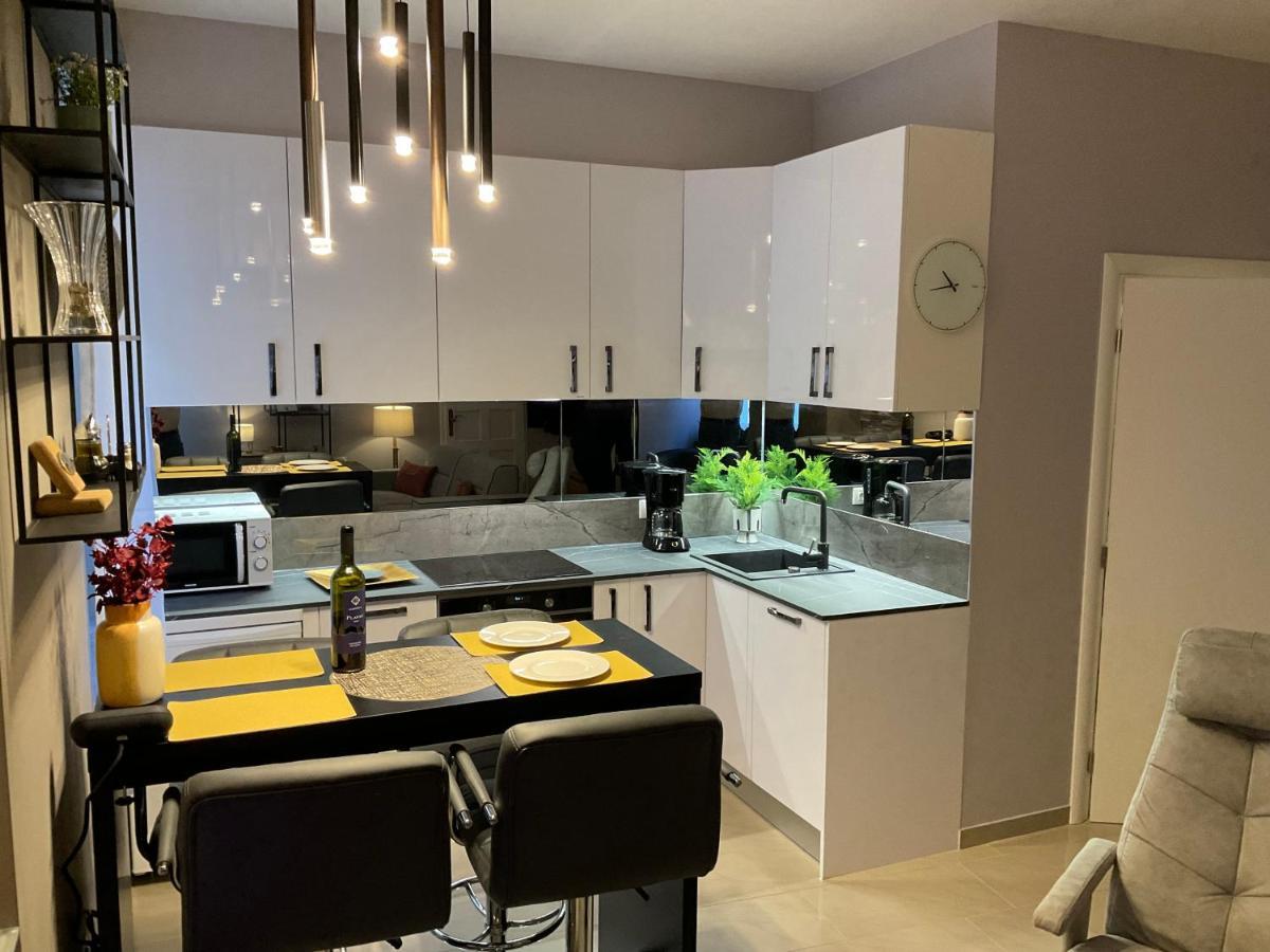 Bella Campagna - Luxury Two Bedroom Apartment Rovinj Zewnętrze zdjęcie